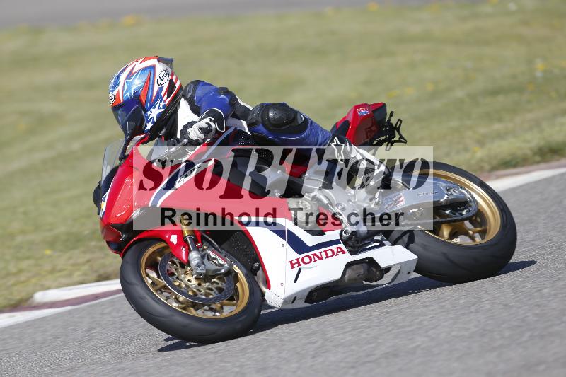 /07 09.04.2026 Cornu Master School ADR/Gruppe rot/7